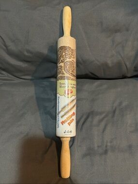 Engraved Wooden Rolling Pin - Light Natural w paisley design